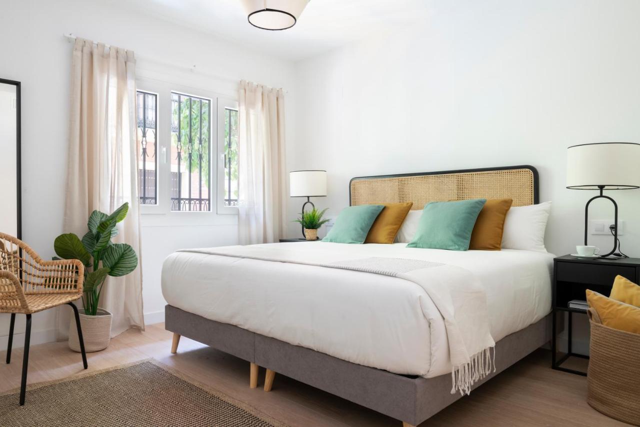 Magno Apartments Castelar Sevilla Eksteriør bilde